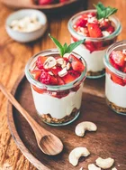 veganes-erdbeer-cheescake-dessert.jpg