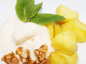 Ananas aux miel avec Sauce Heinz Exotique