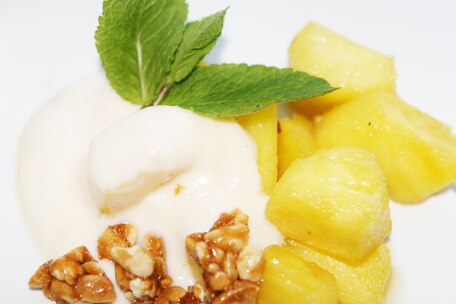 Honig-Ananas mit Heinz Exotic Sauce